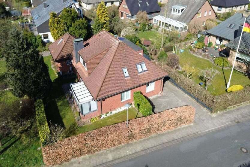Haus zum Kaufen in Cuxhaven 439.000 € 250 m²