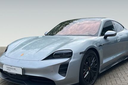 Porsche Taycan 62.249 km 79.830 &euro; Braunschweig 38114