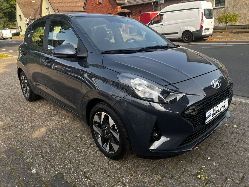 i10