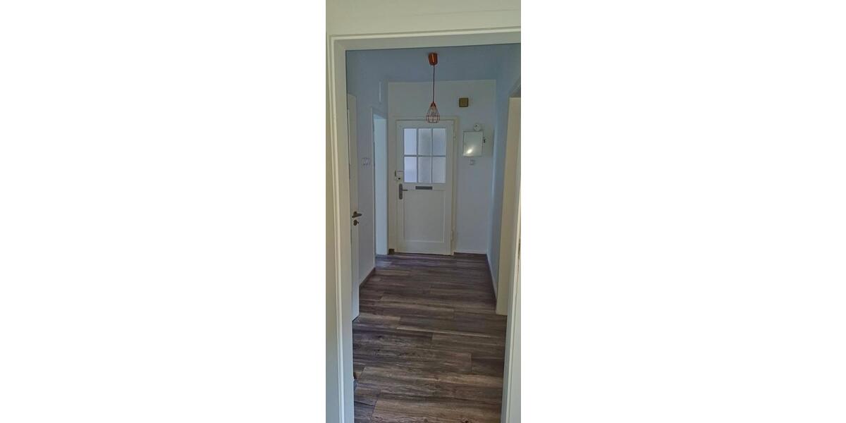 Dachgeschoßwohnung Bochum Wiemelhausen - 2.5 Zimmer, 44 m&sup2;, 462&euro; | Angebot:24890861