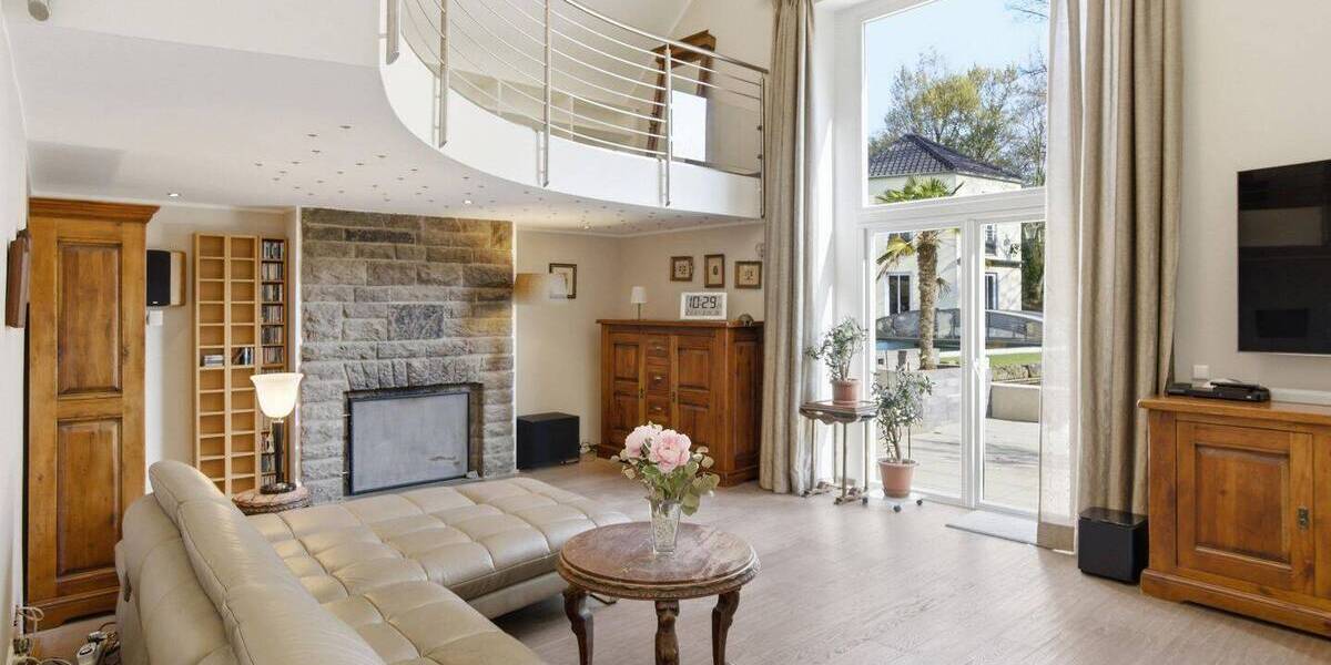 Einfamilienhaus Neuss Reuschenberg - 7 Zimmer, 475 m&sup2;, 2.790.000&euro; | Angebot:26687526