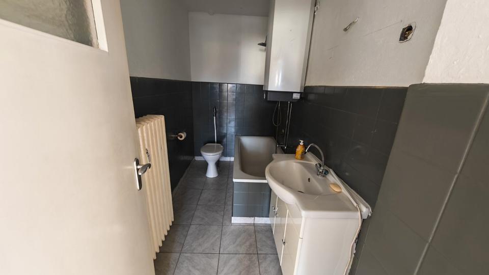 Etagenwohnung Mülheim an der Ruhr Heißen - 3 Zimmer, 70 m&sup2;, 599&euro; | Angebot:26023861