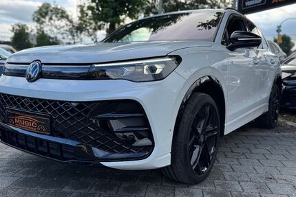 VW Tiguan 18.000 km 54.450 &euro; München 81243