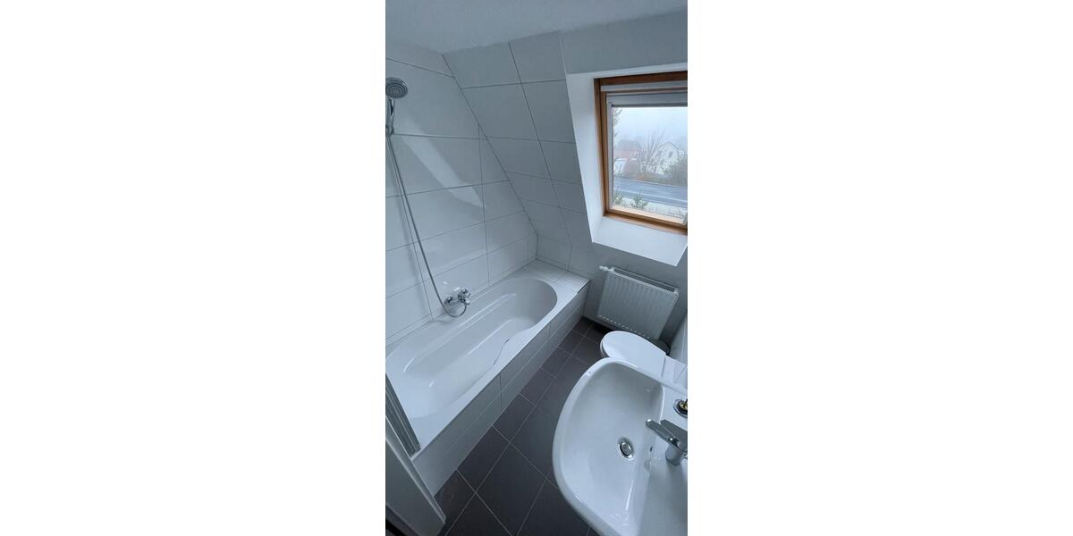 Einfamilienhaus Husum - 3 Zimmer, 100 m&sup2;, 1.400&euro; | Angebot:25419087