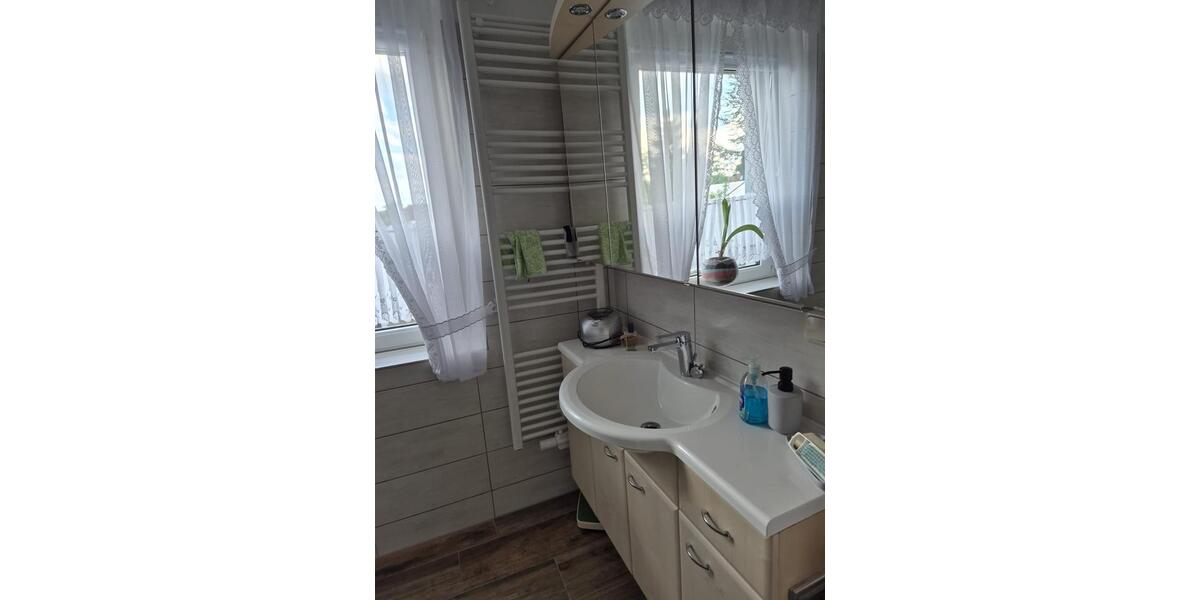 Einfamilienhaus Letschin - 5 Zimmer, 100 m&sup2;, 250.000&euro; | Angebot:27076211