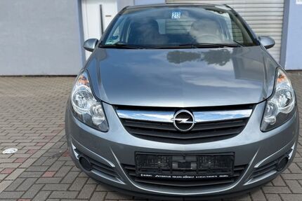 Opel Corsa 299.000 km 1.699 &euro; Goslar/Oker 38644
