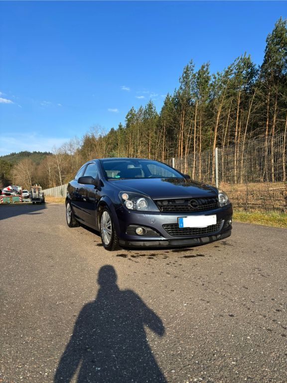 Opel Astra 219.000 km 1.800 € Hinterweidenthal 66999