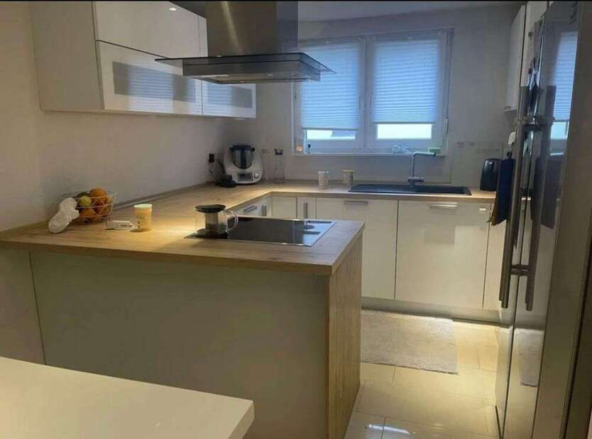 Haus zum Kaufen in Stuttgart 899.900 € 205 m²