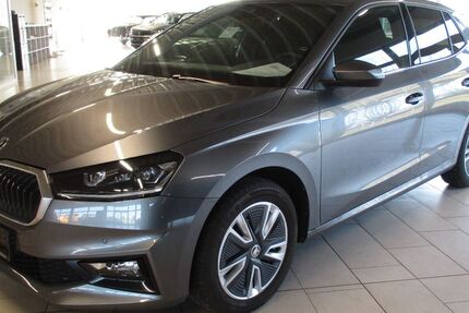 Skoda Fabia 13.727 km 18.990 &euro; Perleberg 19348