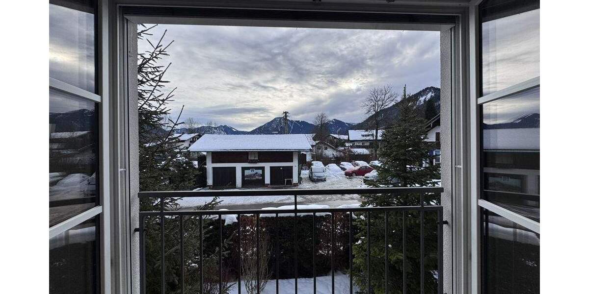 Exklusives Wohnen am Tegernsee - 3-Zimmer-Luxuswohnung mit Kamin 3 zimmer