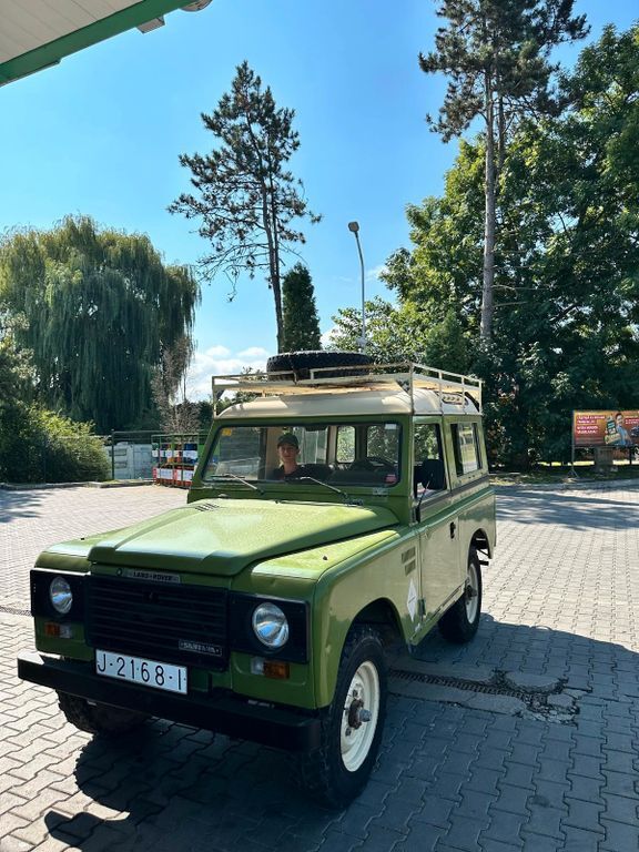 Land Rover Serie III 99.000 km 12.500 € Zeitlarn 93197