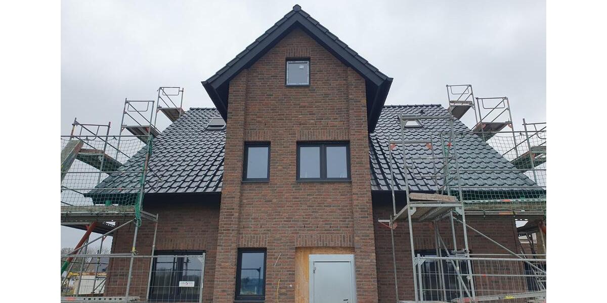 Dachgeschoßwohnung Straelen - 3 Zimmer, 85 m&sup2;, 1.000&euro; | Angebot:25022972