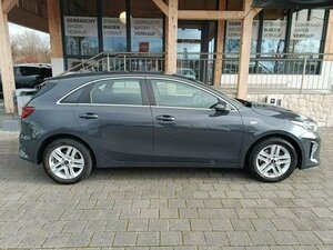 Kia Ceed / ceed CEED 1.5T DCT7 VISION |KOMF |NAV 89.000 km 15.460 &euro; Höhenkirchen-Siegertsbrun 85635