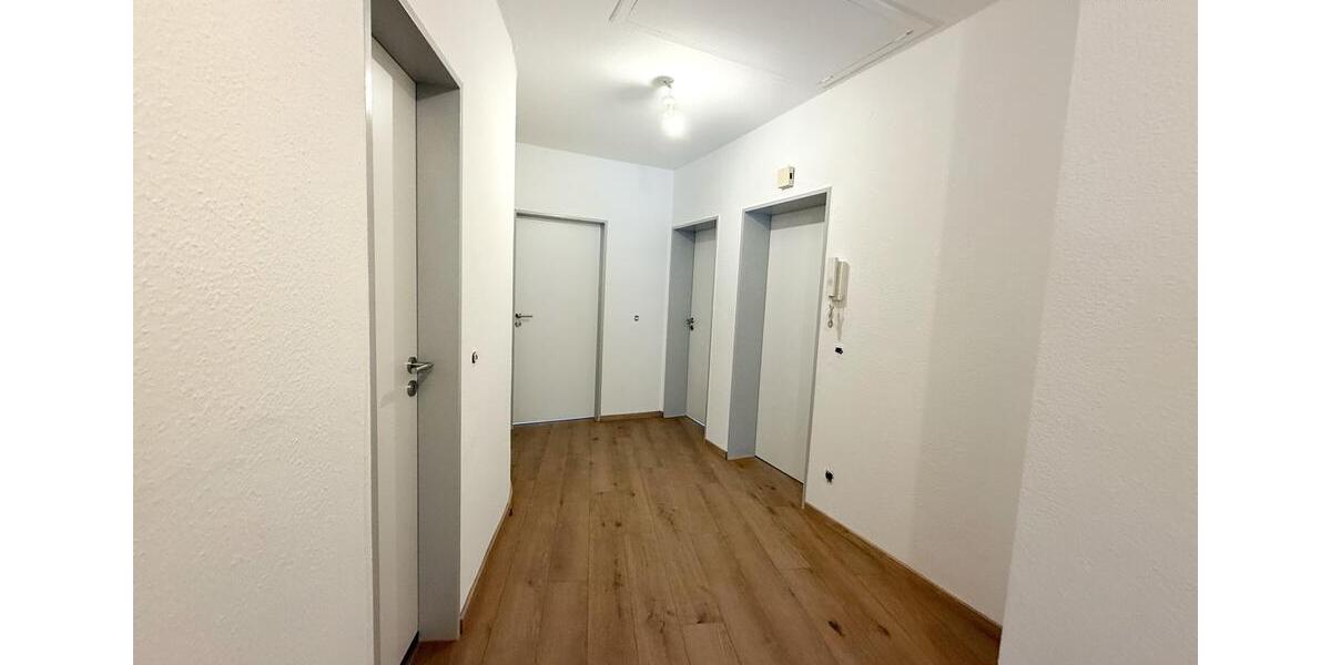 Dachgeschoßwohnung Borken - 6 Zimmer, 128 m&sup2;, 990&euro; | Angebot:26003531