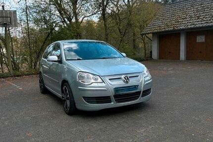 VW Polo 211.000 km 2.000 &euro; Bonn 53227
