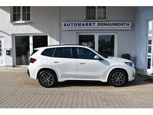 BMW X1 xDrive23d Aut. M Sportpaket Mild Hybrid PanoD 55.994 km 39.995 &euro; Donauwörth 86609