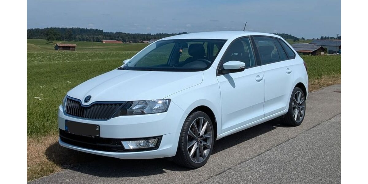 Skoda Rapid 99.500 km 7.999 &euro; Rückholz 87494