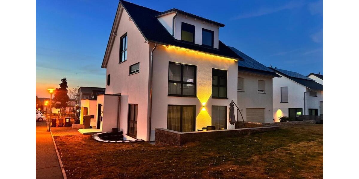 Doppelhaushälfte Rottenburg am Neckar - 7 Zimmer, 220 m&sup2;, 790.000&euro; | Angebot:27126762