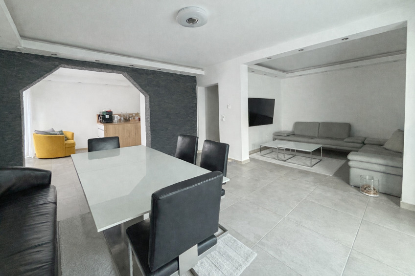Mehrfamilienhaus, Wohnhaus Herzebrock-Clarholz Herzebrock - 7 Zimmer, 140 m&sup2;, 439.000&euro; | Angebot:26094477