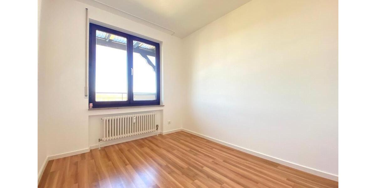 Einfamilienhaus Bietigheim-Bissingen Bissingen - 5.5 Zimmer, 163 m&sup2;, 1.800&euro; | Angebot:24805219