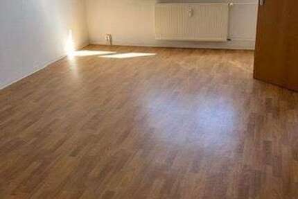 Wohnung zum Mieten in Schmalkalden 274,20 € 49 m²