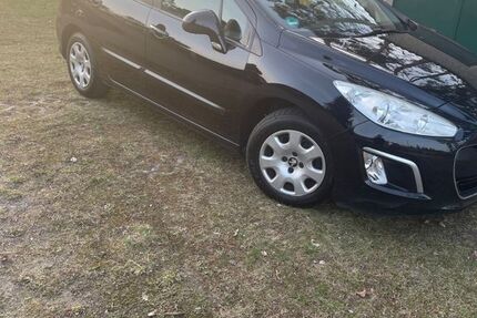 Peugeot 308 146.572 km 3.000 &euro; Güsen 39317