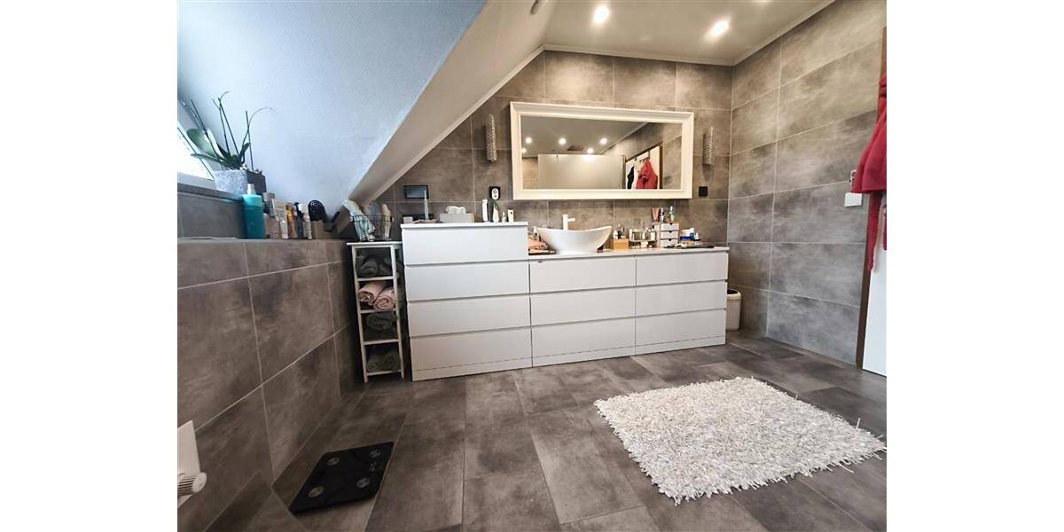 Einfamilienhaus Lohne - 6 Zimmer, 200 m&sup2;, 485.000&euro; | Angebot:26553981