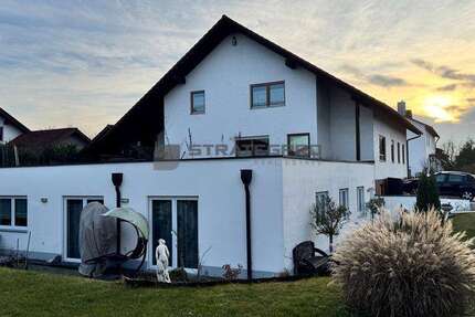 Haus zum Kaufen in Essenbach 890.000 € 379 m² 10 zimmer