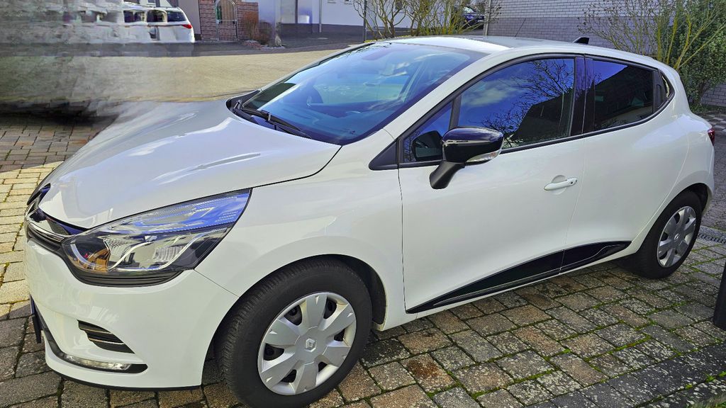 Renault Clio 54.200 km 8.800 &euro; Brey 56321