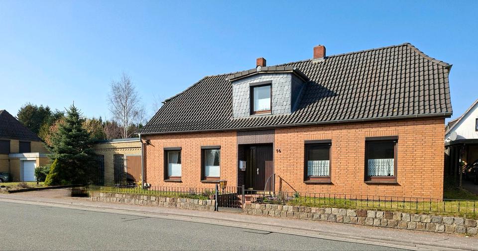Einfamilienhaus Busdorf - 3 Zimmer, 120 m&sup2;, 179.000&euro; | Angebot:26017231