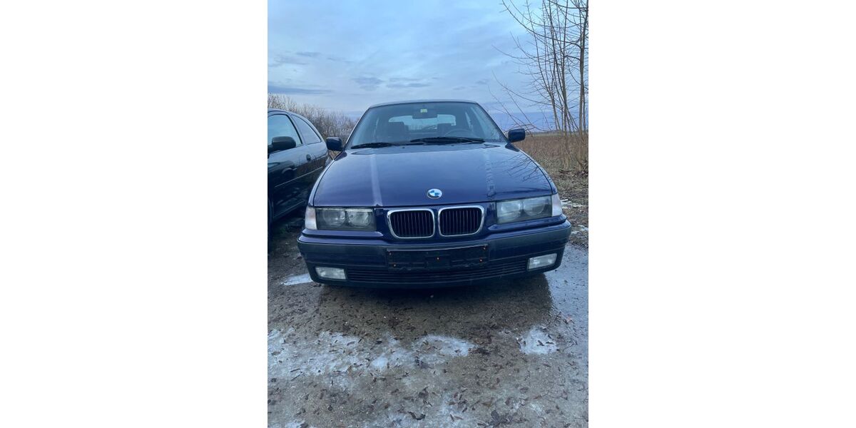 BMW 316 130.000 km 2.500 &euro; Langerringen-Westerringen 86853