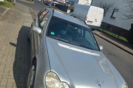 Mercedes-Benz C 180 245.961 km 1.699 &euro; Hausen 63179