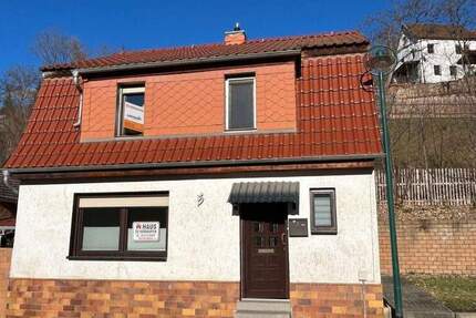 Haus Unterwellenborn Könitz - 4 Zimmer, 125 m&sup2;, 110.000&euro; | Angebot:25660574