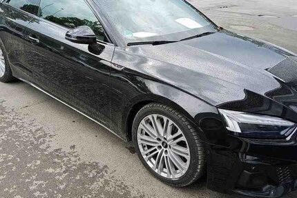 Audi A5 48.825 km 41.970 € Epfendorf 78736