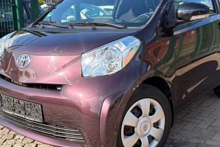Toyota IQ 94.000 km 6.990 &euro; Berlin Weißensee-Pankow 13086