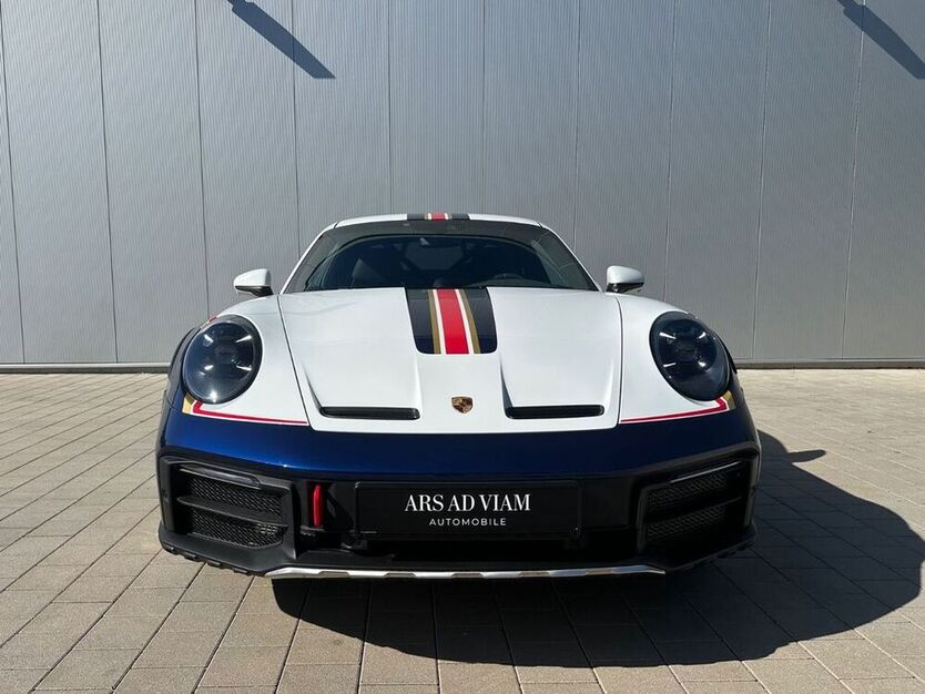 992