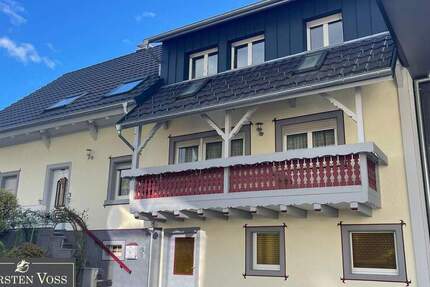 Geräumiges Zweifamilienhaus mit viel Potenzial in Oberkirch-Tiergarten 1 zimmer