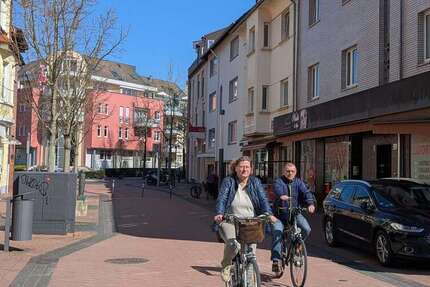 Wohnung zum Kaufen in Troisdorf 238.000 € 83.4 m² 4 zimmer