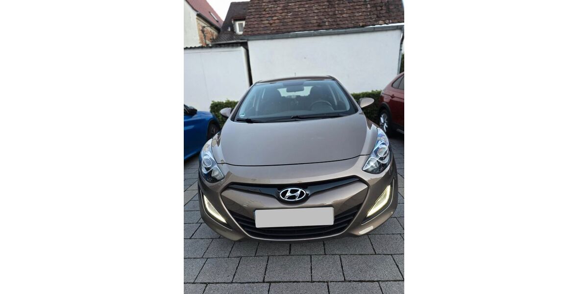Hyundai i30 119.211 km 6.800 &euro; Dietenheim 89165