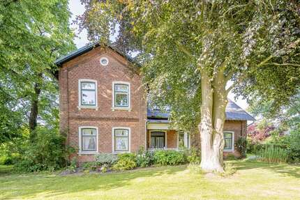 Haus Brokdorf - 9 Zimmer, 300 m&sup2;, 599.000&euro; | Angebot:26080300