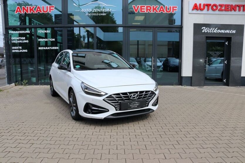 i30