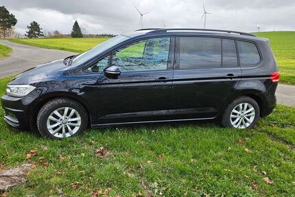 VW Touran 73.728 km 21.999 € Mastershausen 56869