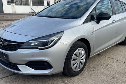 Opel Astra 192.000 km 6.790 € Halle/Saale 06116