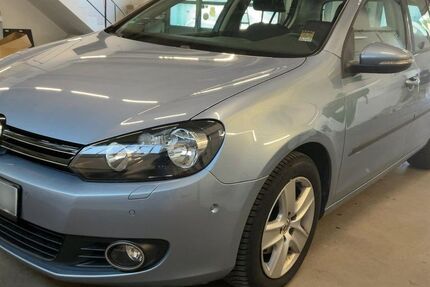 VW Golf 89.654 km 7.499 &euro; Frankfurt am Main 65933