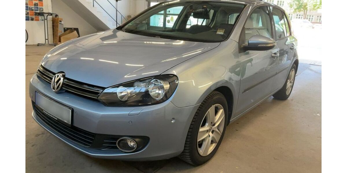 VW Golf 89.654 km 7.499 &euro; Frankfurt am Main 65933