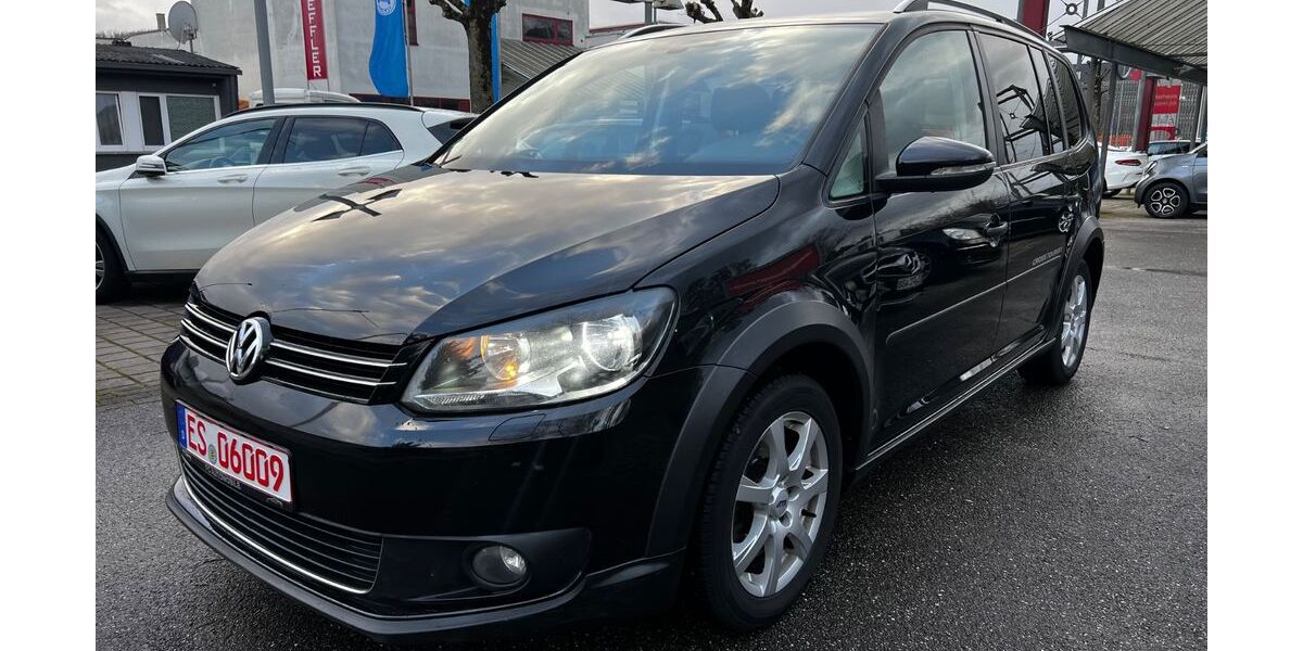 VW Touran 196.000 km 8.790 &euro; Altbach 73776