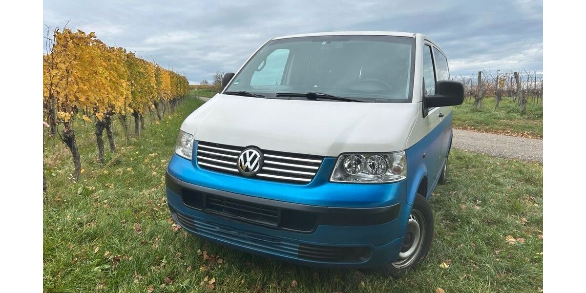 VW T5 Transporter 297.000 km 11.800 &euro; Herbolzheim , Breisgau 79336