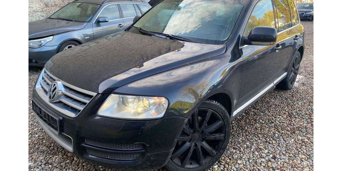 VW Touareg 145.000 km 4.950 € Berlin 10245