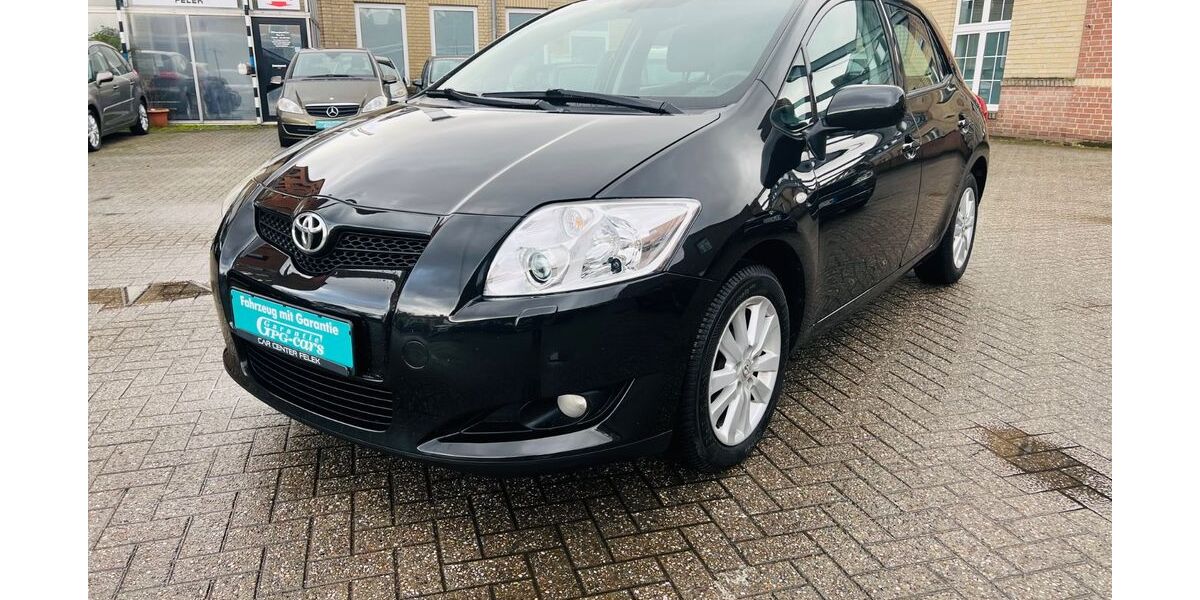 Toyota Auris 183.000 km 4.500 &euro; Viersen 41748