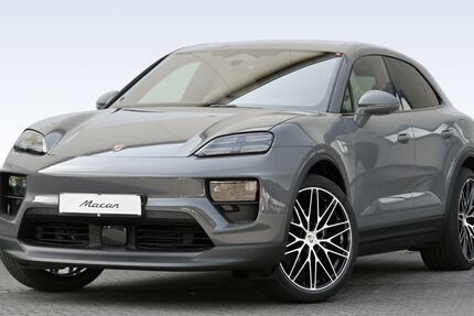 Porsche Macan 9.900 km 94.790 € Düsseldorf 40468